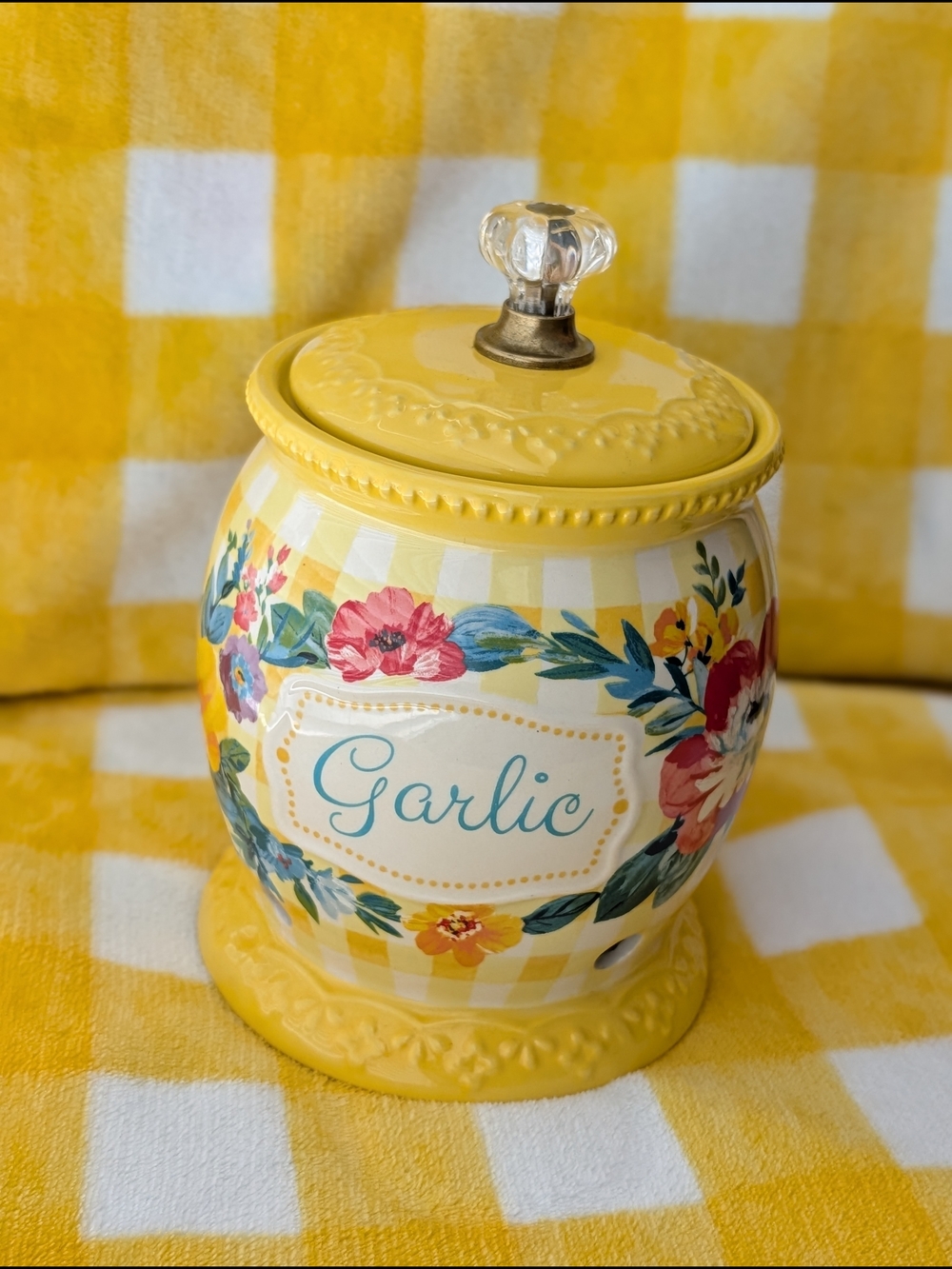 The Pioneer Woman Sweet Romance Garlic Canister with Glass Knob